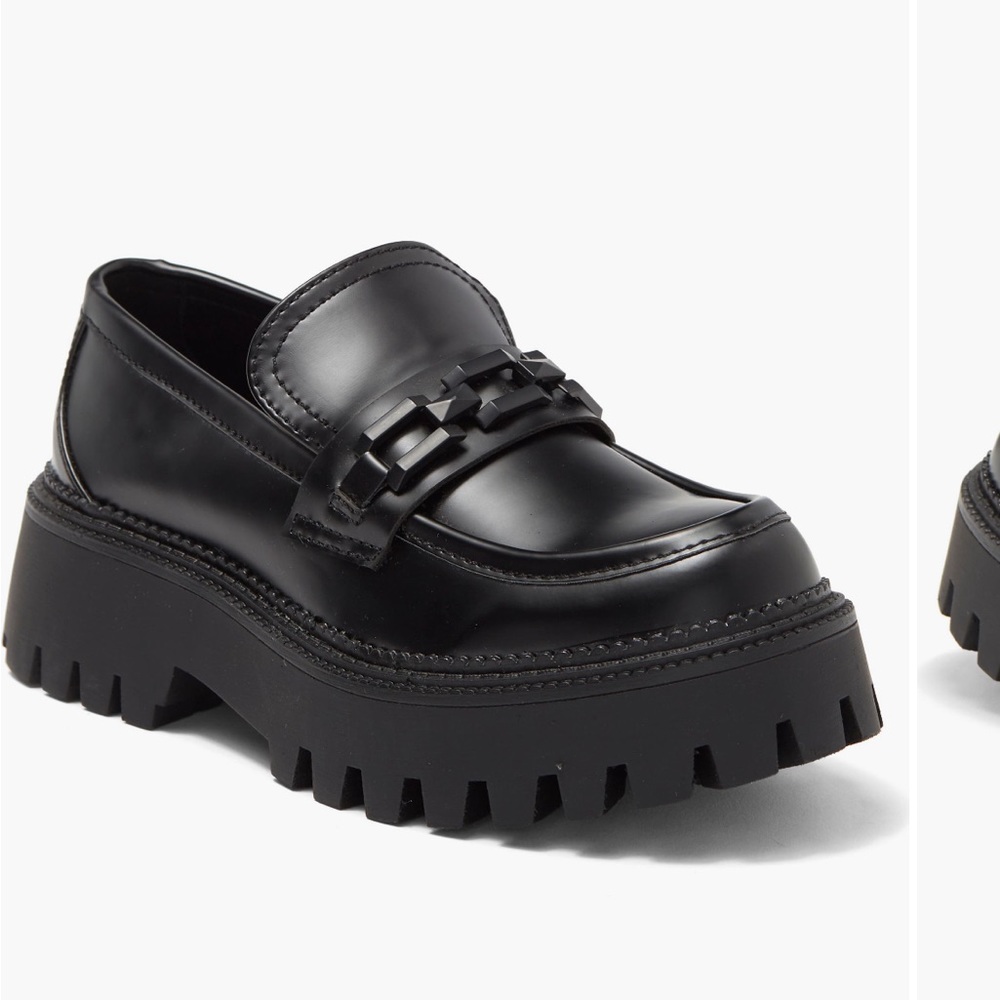 Steve Madden Barris Chain platform loafer NWOB!